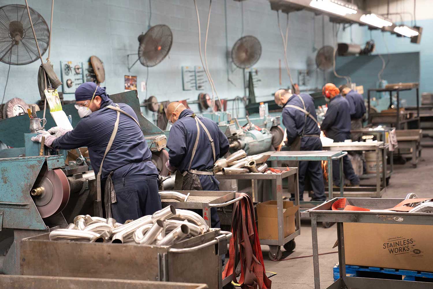 crown-metal-plating-employees-at-work